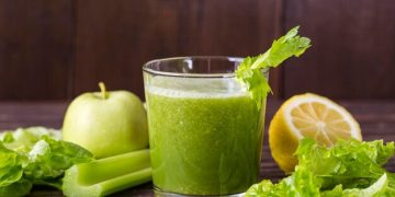 “Exploring the Drawbacks of Celery Juice: Highlighting Possible Concerns”