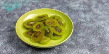 Exploring the Health Perks of Okra Water and a Guide to Making It