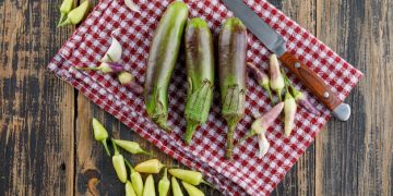 Exploring the Health Perks of Okra Water and a Simple Recipe to Make It