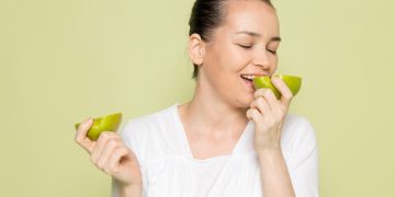 Exploring the Potential Drawbacks of Celery Juice Consumption