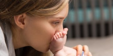 Understanding Neonatal Jaundice: A Closer Look at Hyperbilirubinemia